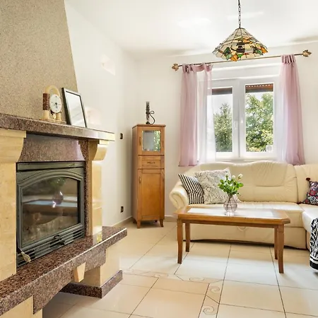 Villa Z Sauna Nad Jeziorem 61 *