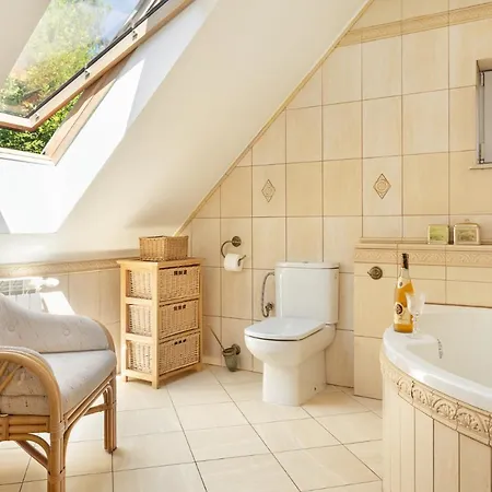 Βίλα Z Sauna Nad Jeziorem 61 Żywiec