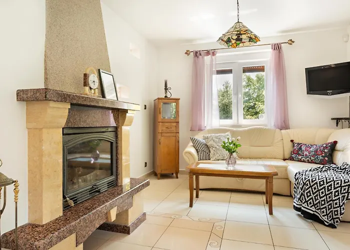 Villa Z Sauna Nad Jeziorem 61 *