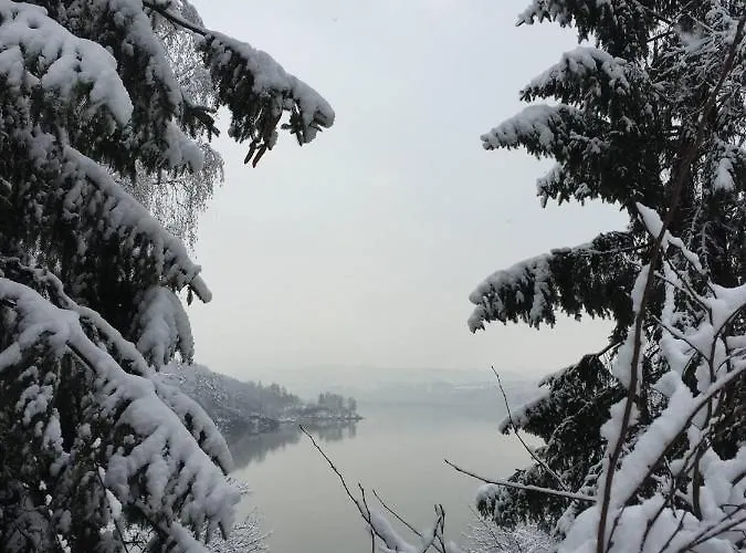 Z Sauna Nad Jeziorem 61 Villa *